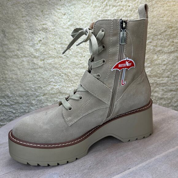 Blondo Women’s Grayce Boots Size 10 Beige Lug Sole Lace Up Block Heel Waterproof - Picture 16 of 16